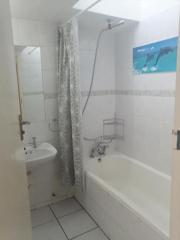 2 Bedroom Property for Sale in Bergvliet Western Cape